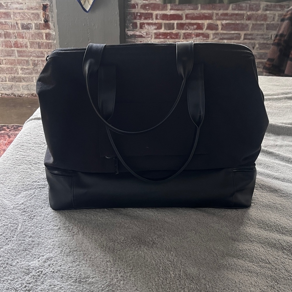 Beis Weekender Bag - image 3